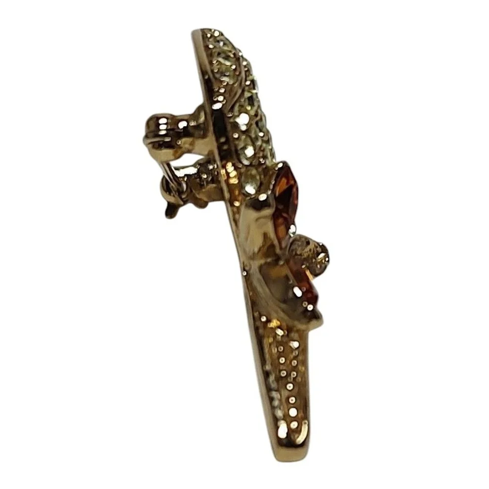 Monet signed brooch